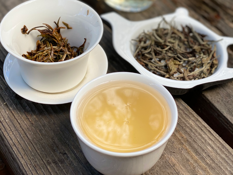 WHITE TEA FROM ASSAM